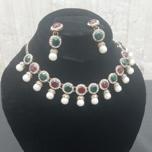 Choker Style Necklace Set