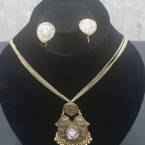 Antique Style Pendant Set
